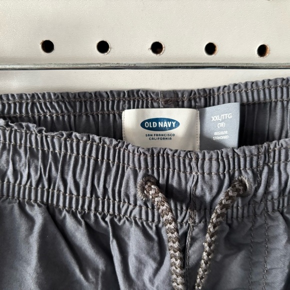 Men's Gray Pants - Picture 2 of 8